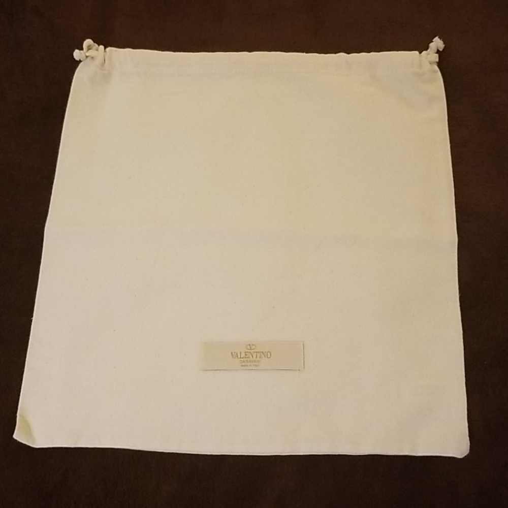 Valentino Garavani white off dust bag